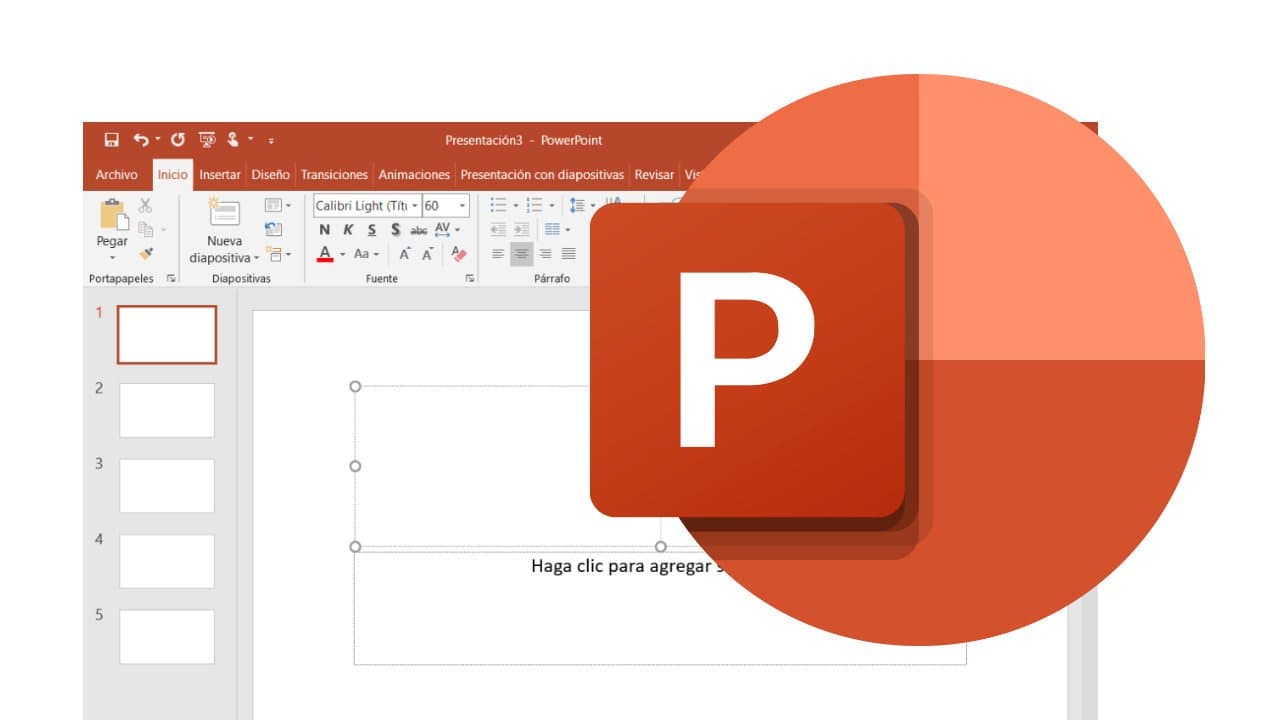 Interfaz de PowerPoint mostrando opciones para descarga gratuita y sus principales funciones